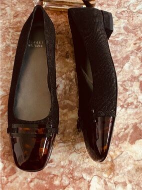 Stuart Weitzman Tortoise/Black Pebbled Leather Loafer - Sz 7.5 M